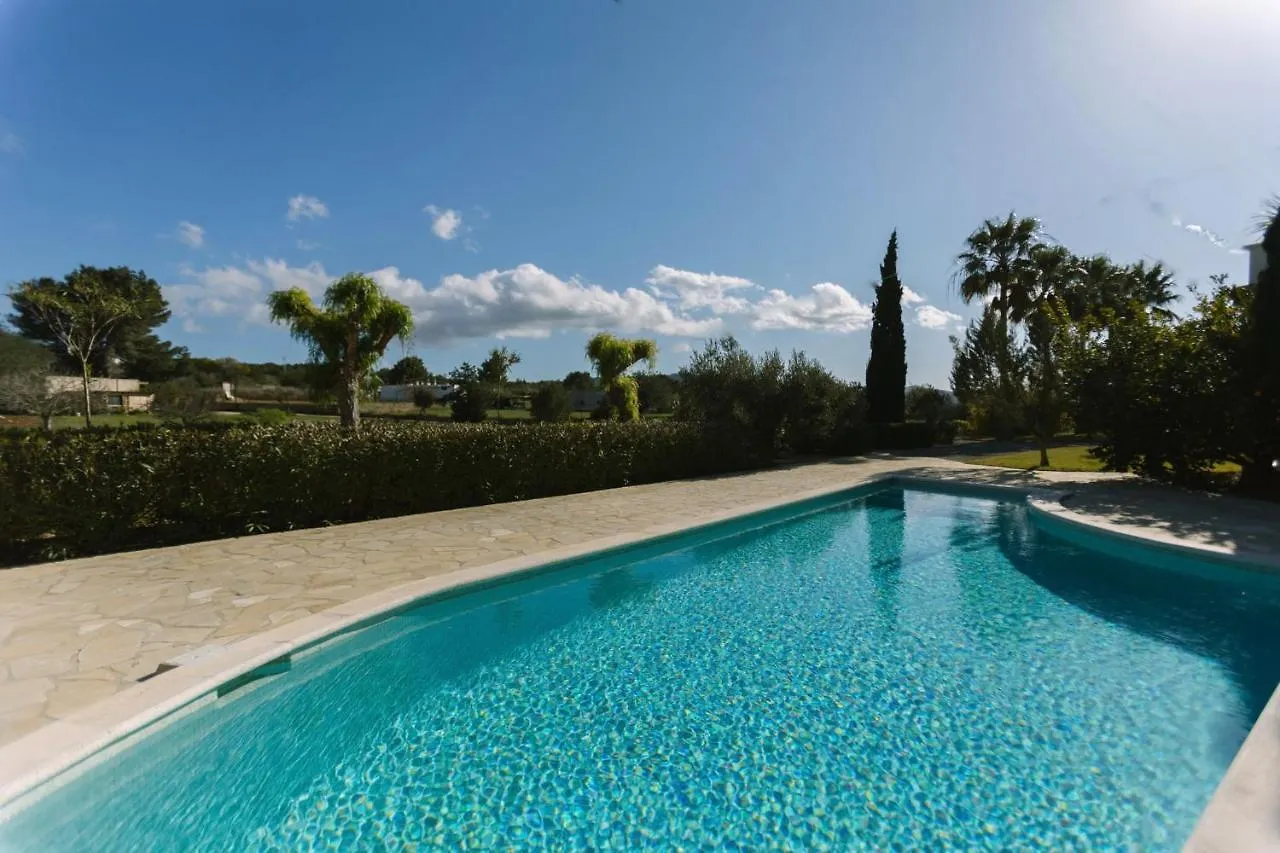 Villa Linda, Ruime Prive-Villa Met Zwembad Met Prachtige Tuin Santa Gertrudis