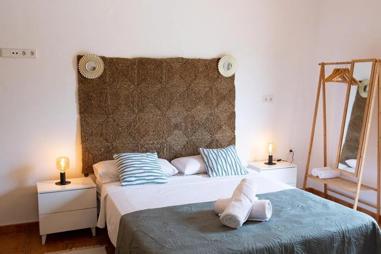 Villa Linda, Ruime Prive-Villa Met Zwembad Met Prachtige Tuin Santa Gertrudis