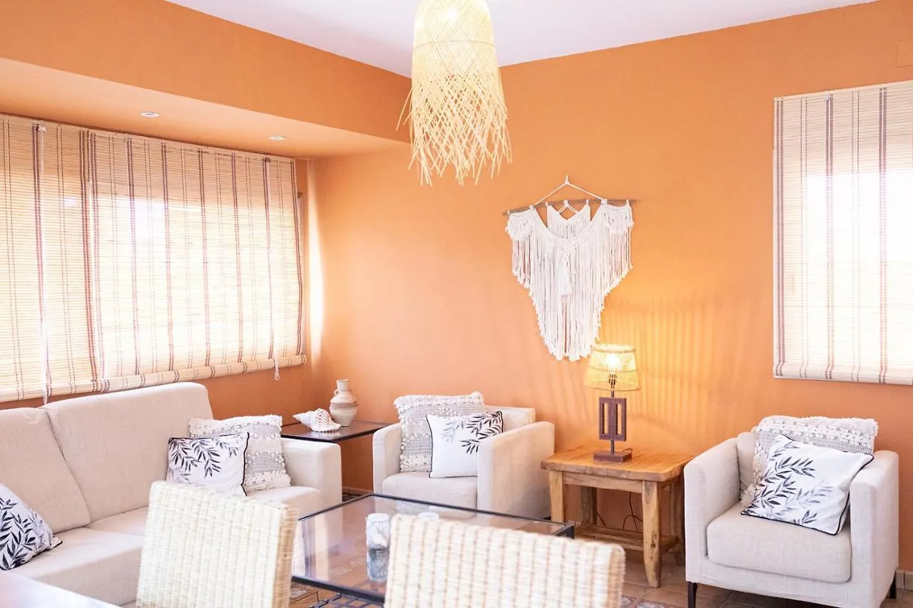 Villa Linda, Ruime Prive-Villa Met Zwembad Met Prachtige Tuin Santa Gertrudis   Santa Gertrudis (Ibiza)
